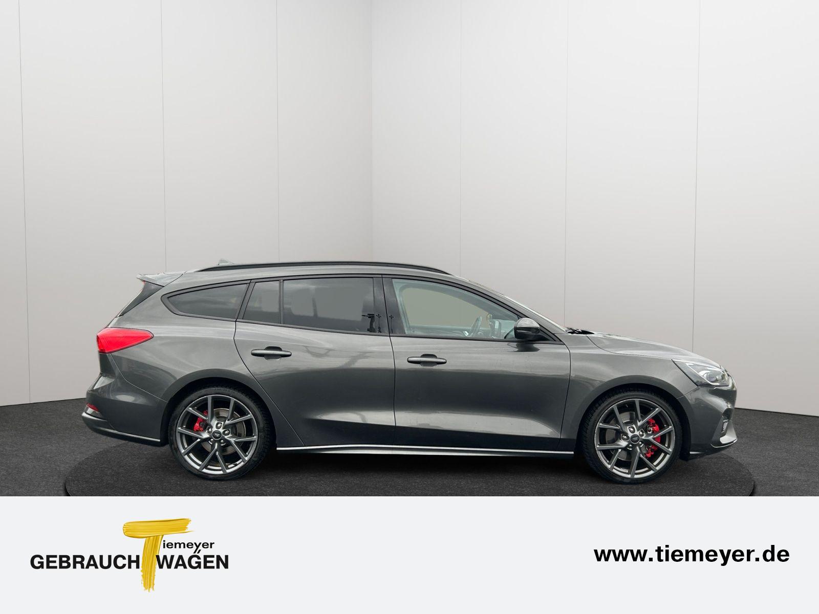 Ford Focus ST 2.3 EcoBoost
