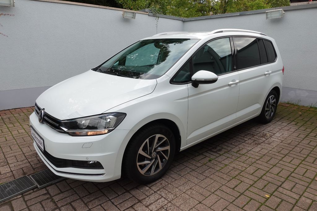 Image of Volkswagen Touran