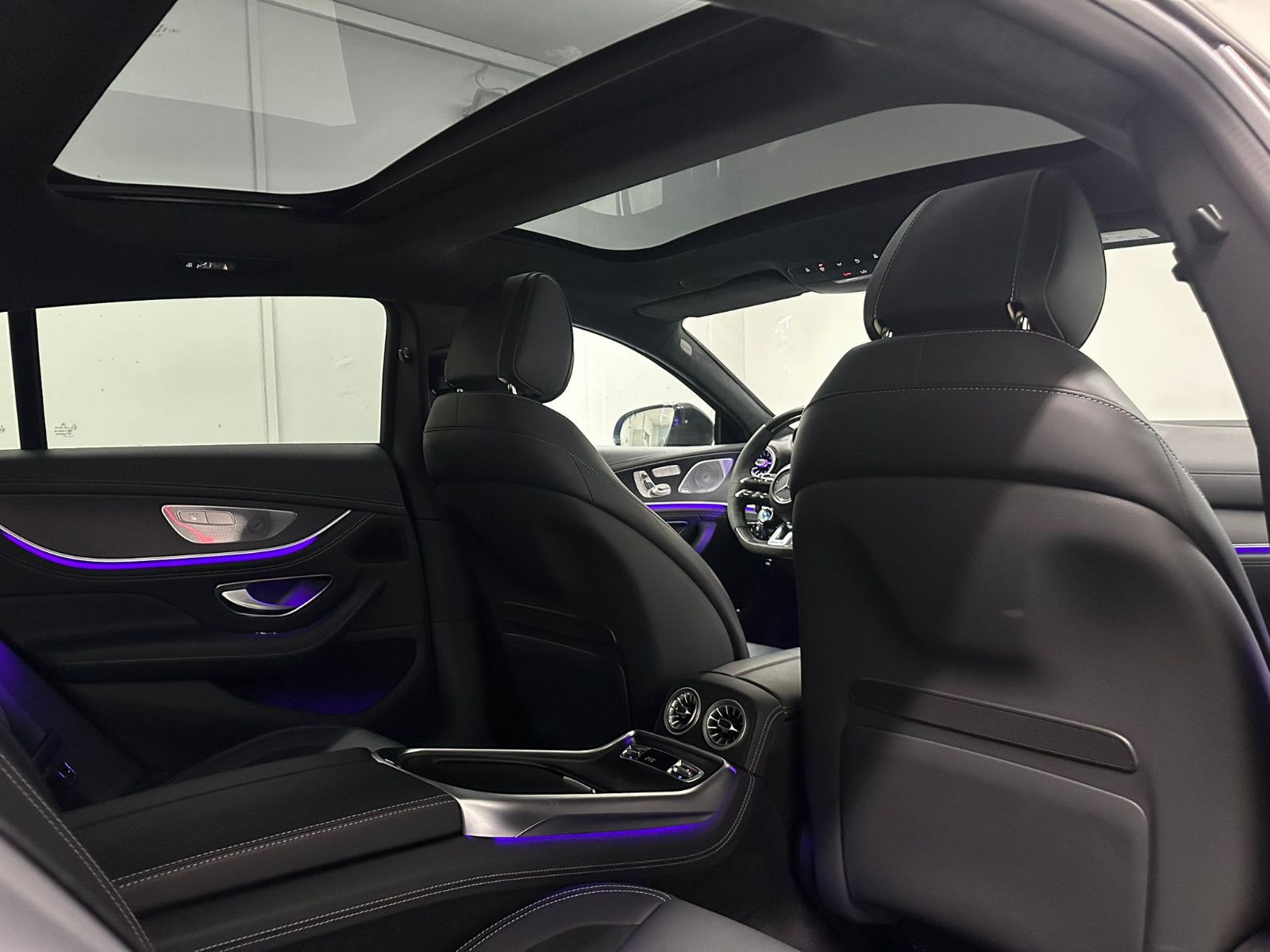 Fahrzeugabbildung Mercedes-Benz GT 63  S E Performance *PANO*AERODYNAMIK*CARBON*