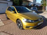 Volkswagen Golf VII Lim. Comfortline DSG/Pano/LED/STHZG+FB - : Gelb, mit Klimaanlage