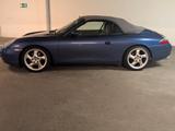 Porsche 996 Carrera Cabriolet Carrera - blaue Porsche 911er Reihe