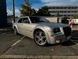 Chrysler 300C 3.5 V6 Autom. - - Chrysler 300C: V6