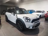 MINI Mini Cooper SD Countryman 2.0 ALL4 - weiße MINI Cooper SD Countryman
