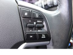 Fahrzeugabbildung Hyundai Tucson *Kamera!*Panoramaschiebedach!*SHZ!*Navi*