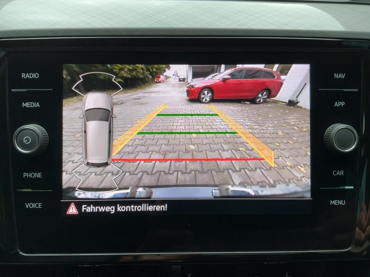 Volkswagen Passat Variant - Bild 20