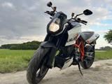 KTM Superduke 990 R - KTM VON 751 BIS 1000 CCM