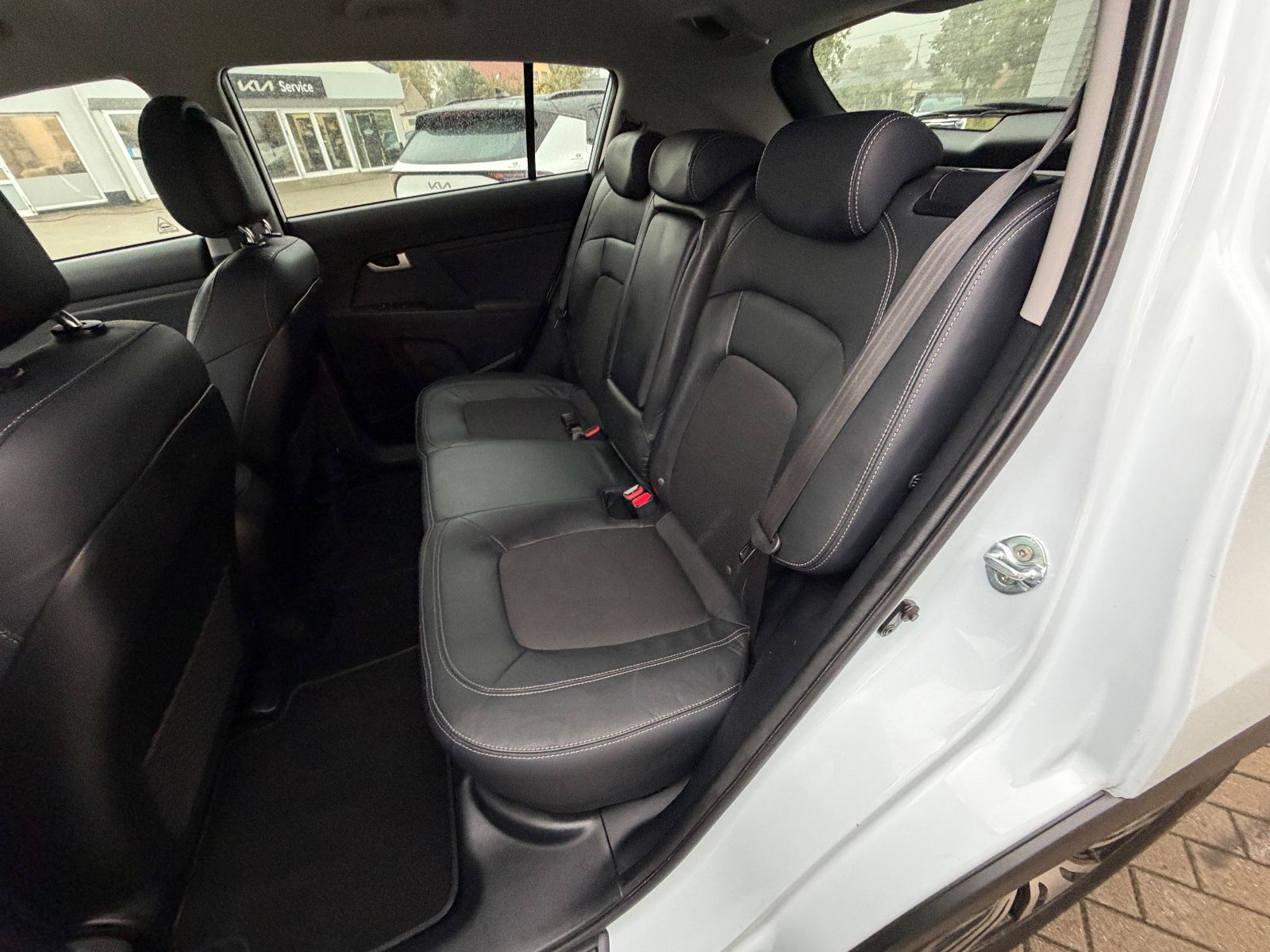 Fahrzeugabbildung Kia Sportage Spirit 2.0 2WD AT