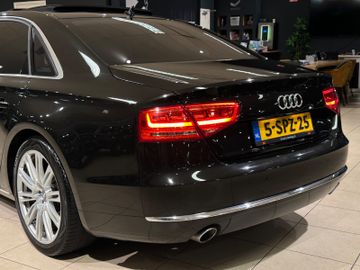 Audi A8 - 10