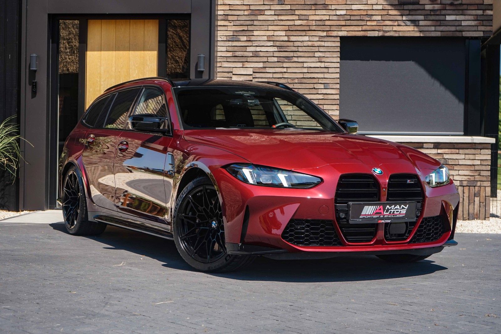 BMW M3 Touring xDrive Competition M imagem 2