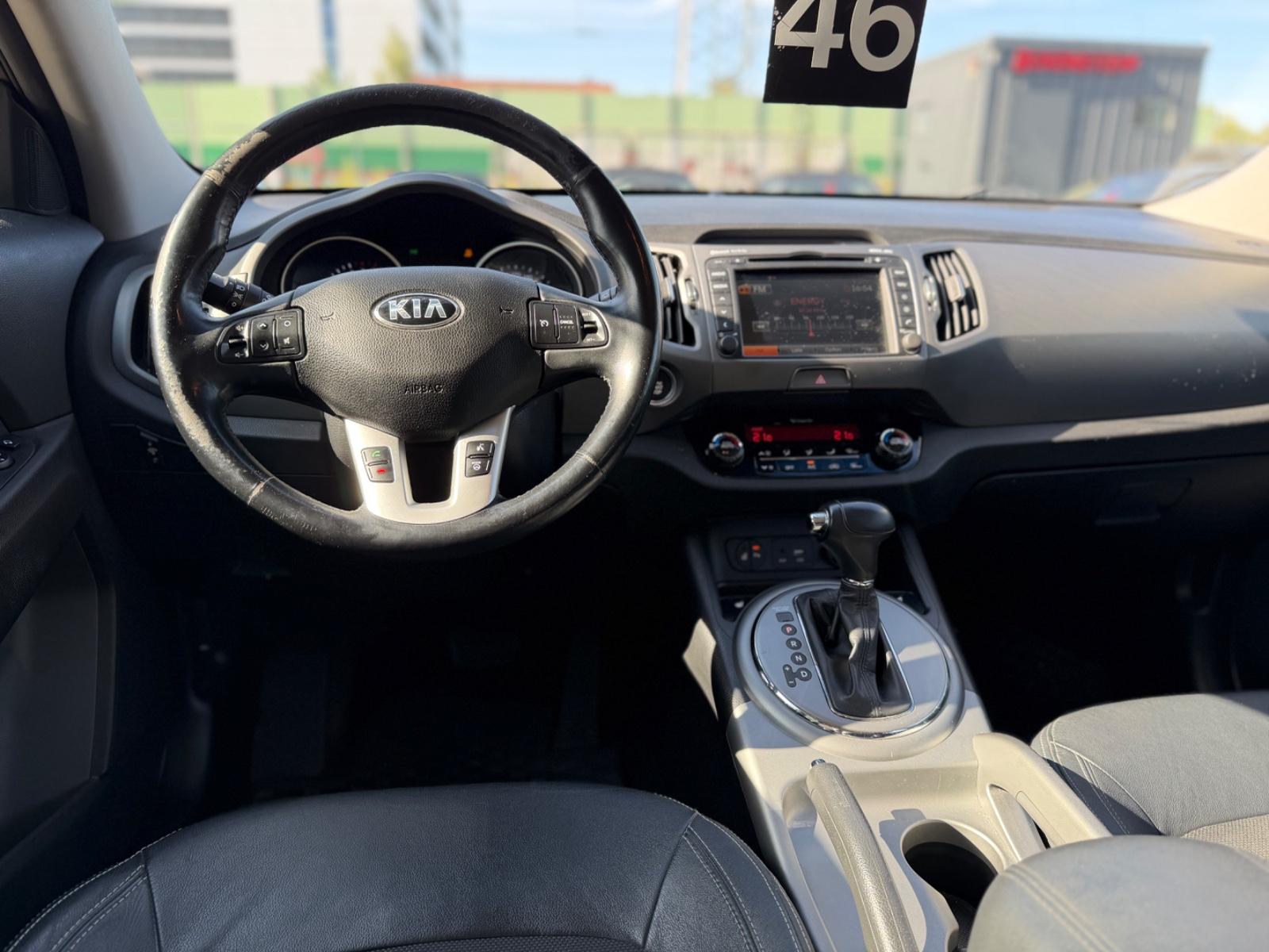 Kia Sportage Spirit 2WD*TEMPO*NAVI*KLIMA*SHZ*