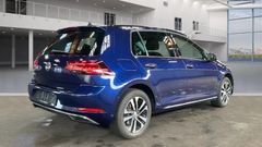 Fahrzeugabbildung Volkswagen Golf VII 1.5 TSI DSG IQ.DRIVE ACC Pano Standhzng