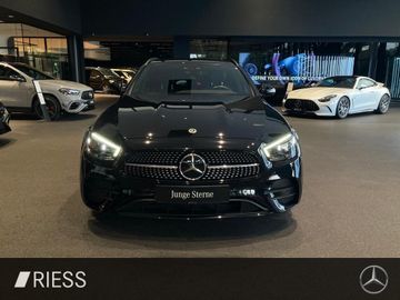 Mercedes E 200 - 3
