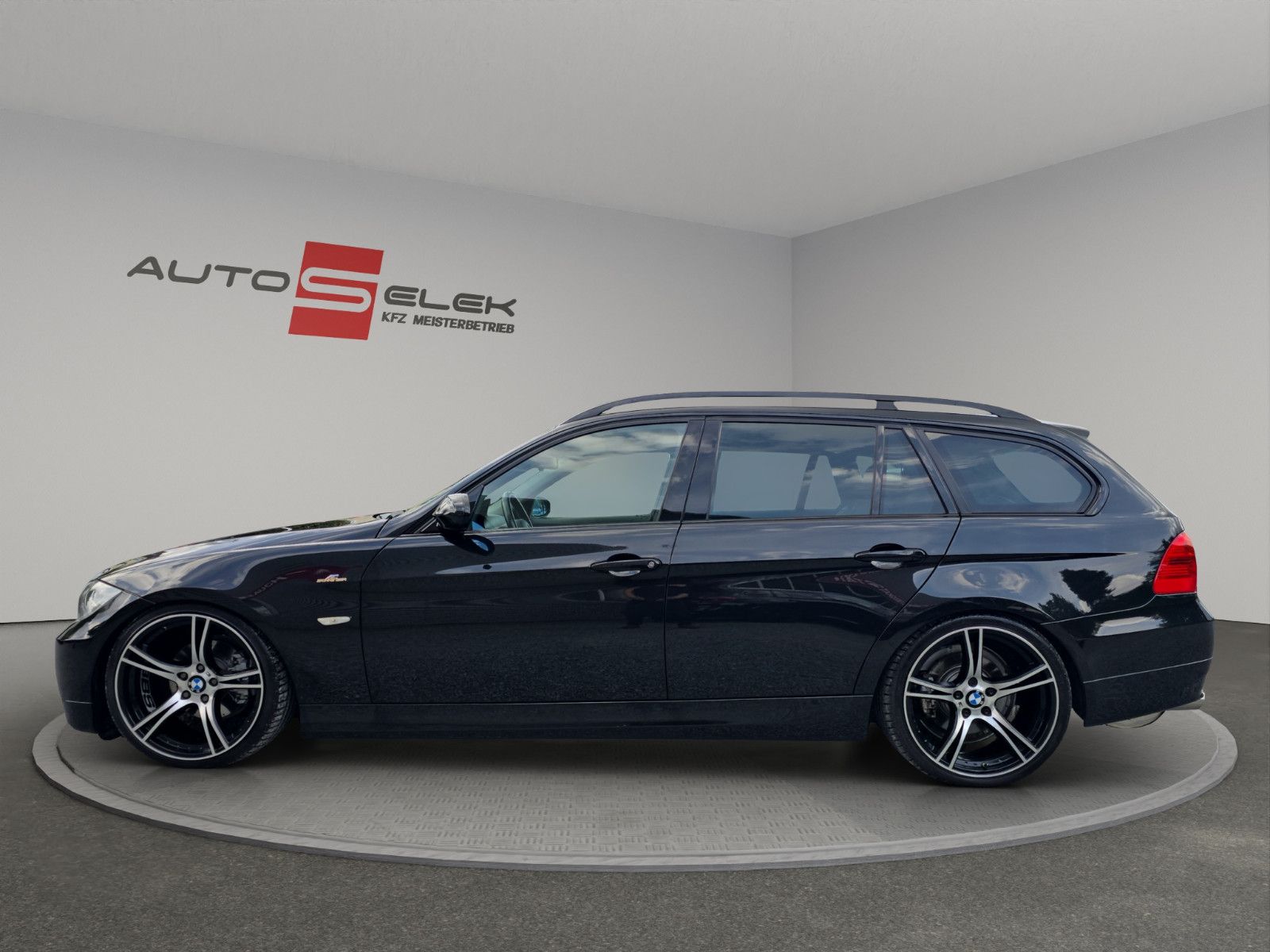 Fahrzeugabbildung BMW Touring 325i*Klima*Keyless GO*Xenon*VOll