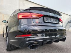 AUDI RS3 Limousine 2.5 TFSI quattro *black Edition
