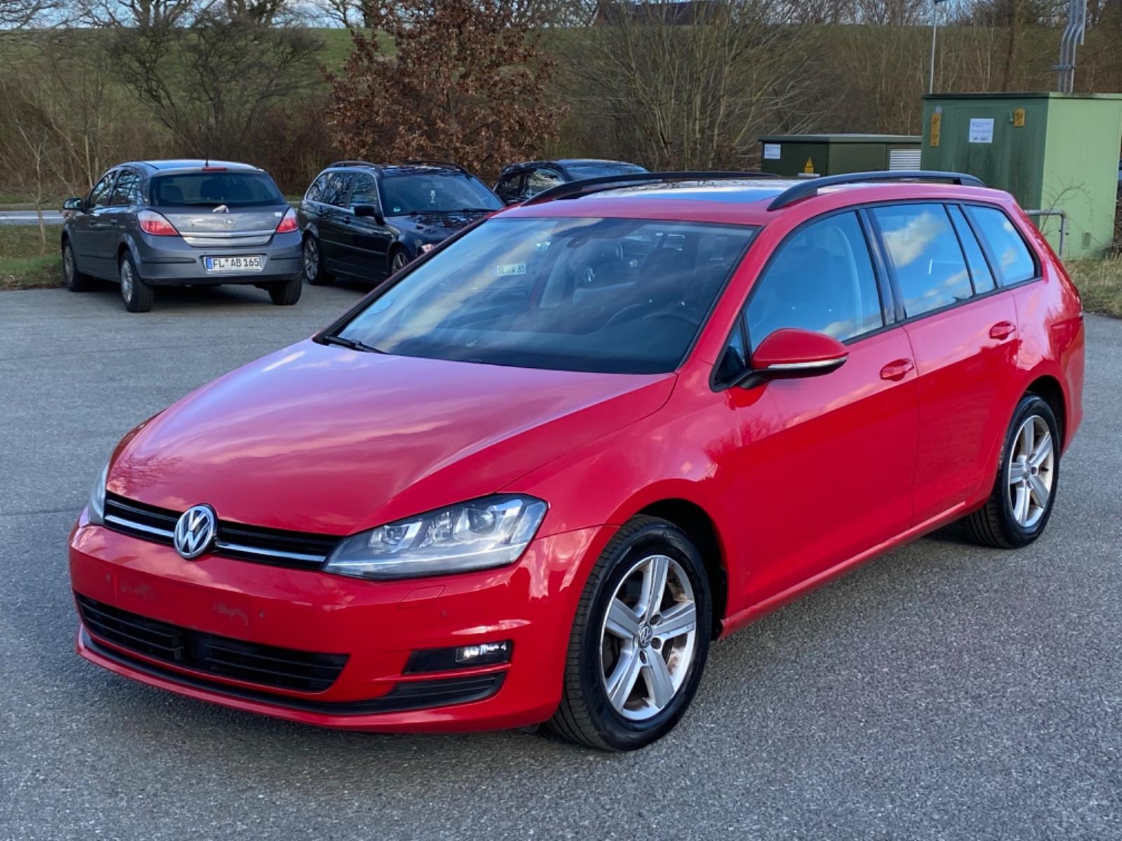 Volkswagen Golf VII Variant  1.6 TDI PANORAMA AUTOMATIK