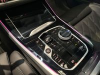BMW X5 M60 - Vorschau Bild 18
