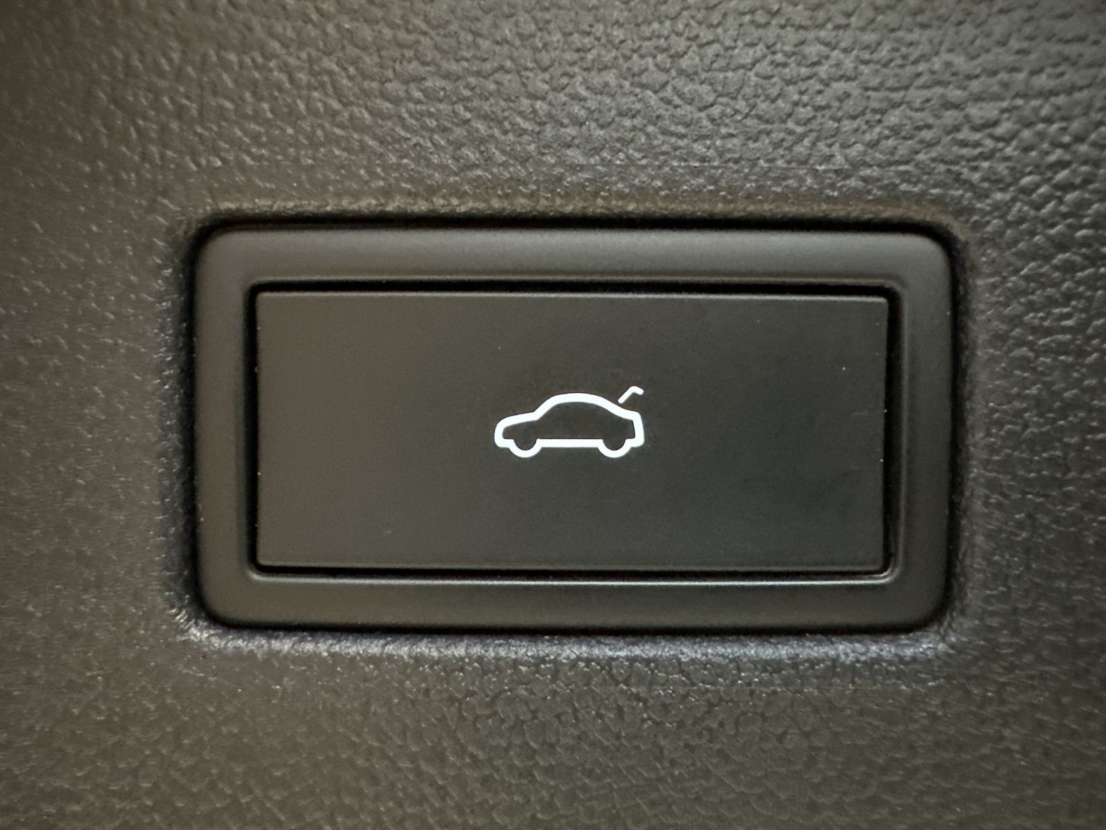 Fahrzeugabbildung Volkswagen Tiguan Allspace 4M DSG Elegance NAV+LED+PANO+ACC