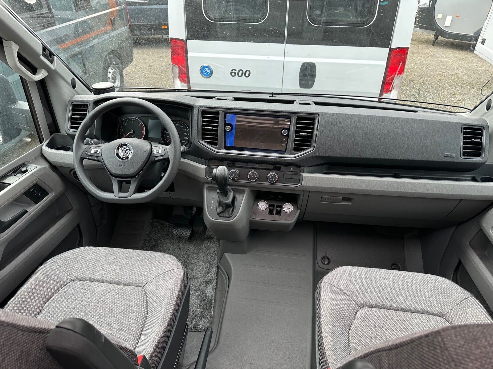 Fahrzeugabbildung Knaus Van TI VW VANSATION 640 MEG Combi 6D Lithium