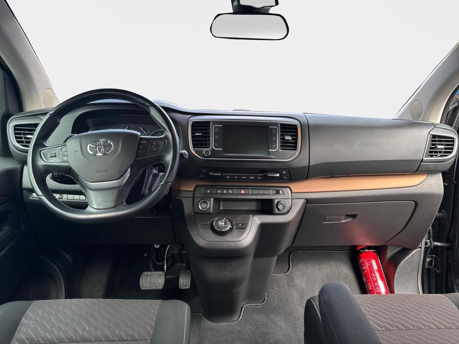 Toyota Proace Verso 2.0 D-4D L1 Team D AHK beide. Tü...