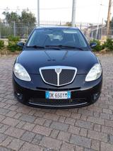 Lancia Ypsilon 1.3 MJT 75 CV Oro - Lancia Ypsilon Oro mit Diesel-Antrieb