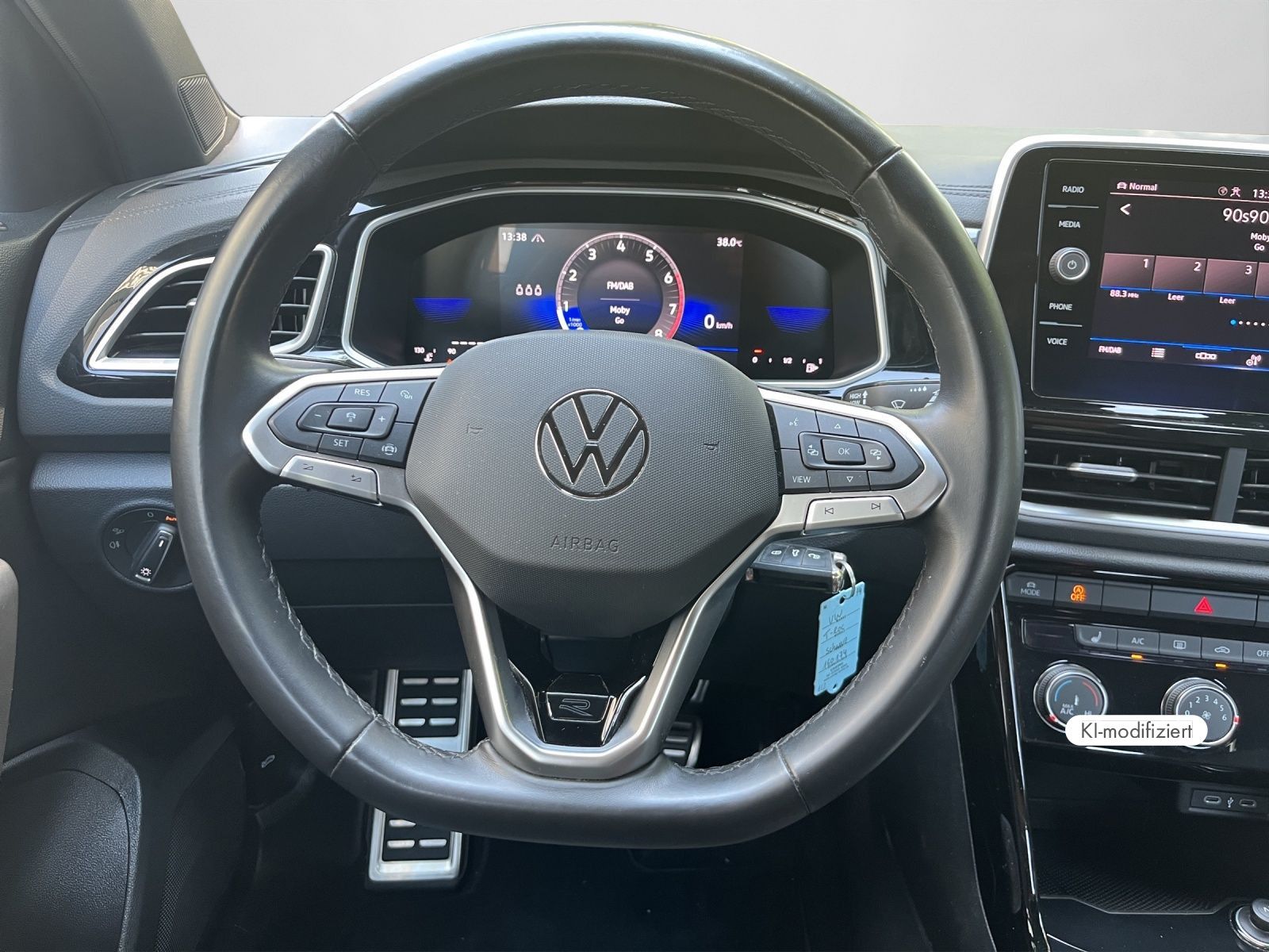 Volkswagen T-Roc - Bild 10