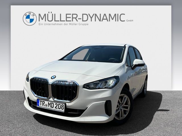 BMW 218d Active Tourer AUTOMATIK AHK SHZ PARKASSIST 