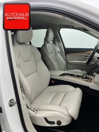 Volvo XC90 - 8