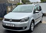 Volkswagen Touran 1.6 TDI '2.Hand'Aut.'SHZ'Klima'PDC' - Volkswagen Touran mit Diesel-Antrieb: Limousine, Automatik