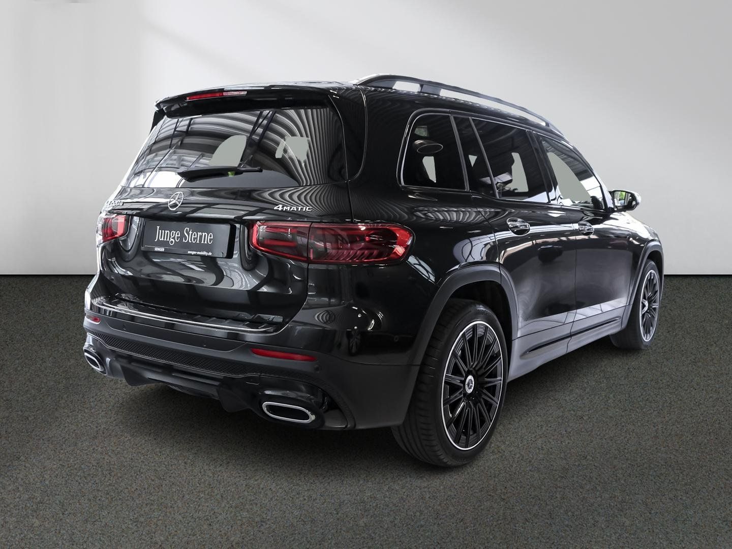Mercedes-Benz GLB 220 d 4M AMG Night Multibeam Panorama AHK imagem 3