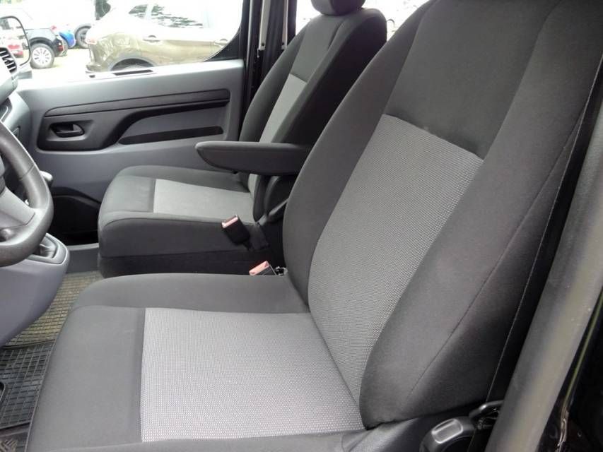 Fahrzeugabbildung Citroën Jumpy Spacetourer 1.5 HDi Klima ALW 8-Sitzer