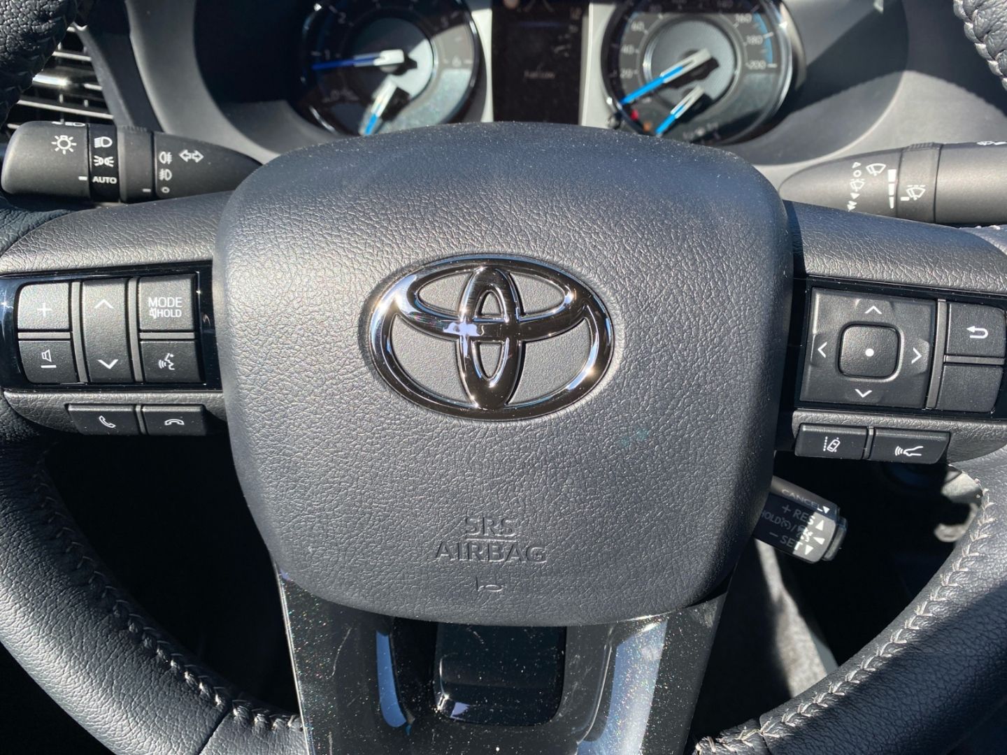Toyota Hilux - Bild 13