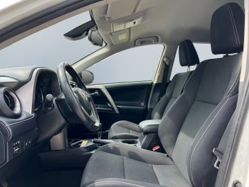 Toyota RAV 4 - 9