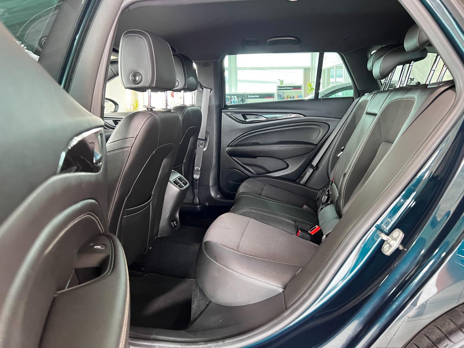 Opel Insignia B 4x4 SPORT OPC | BOSE | HuD | KAMERA