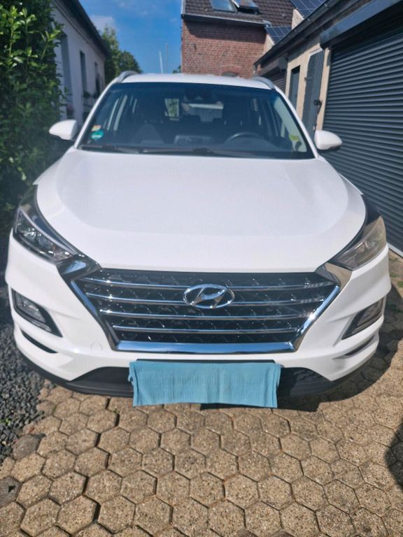 Image of Hyundai TUCSON
