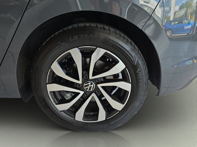 Golf VIII Active 2.0 TDI DSG*AHK*ACC*SHZ*