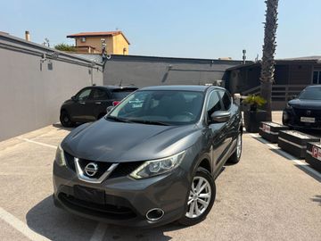 Nissan Qashqai - 1