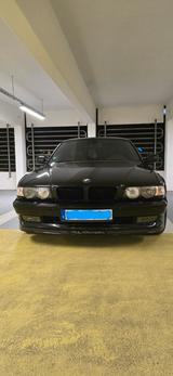 BMW 735i A - - BMW 735 aus 2001