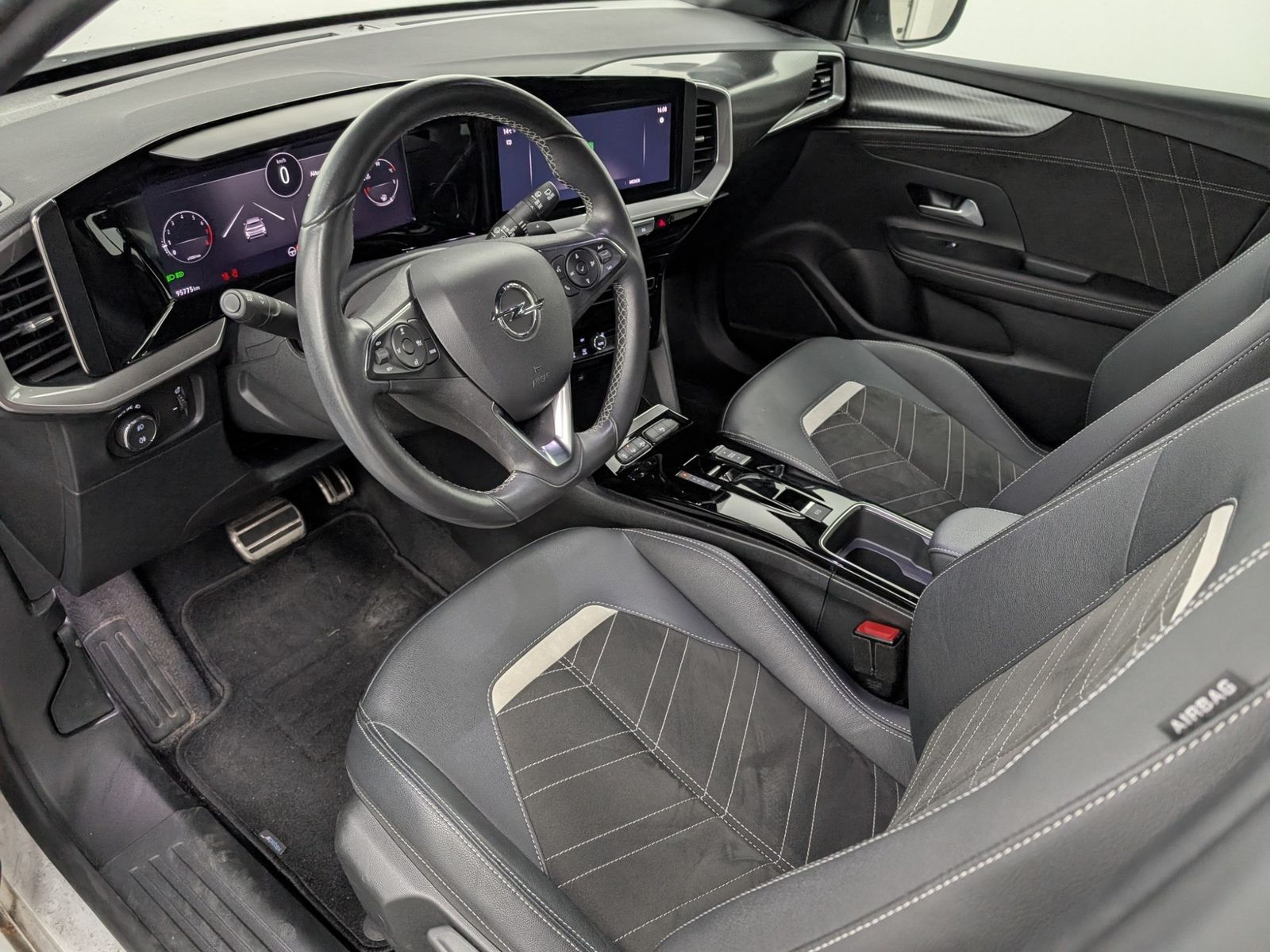 OPEL Mokka 1.2 Turbo Ultimate Navi Keyless ACC – Bild 28