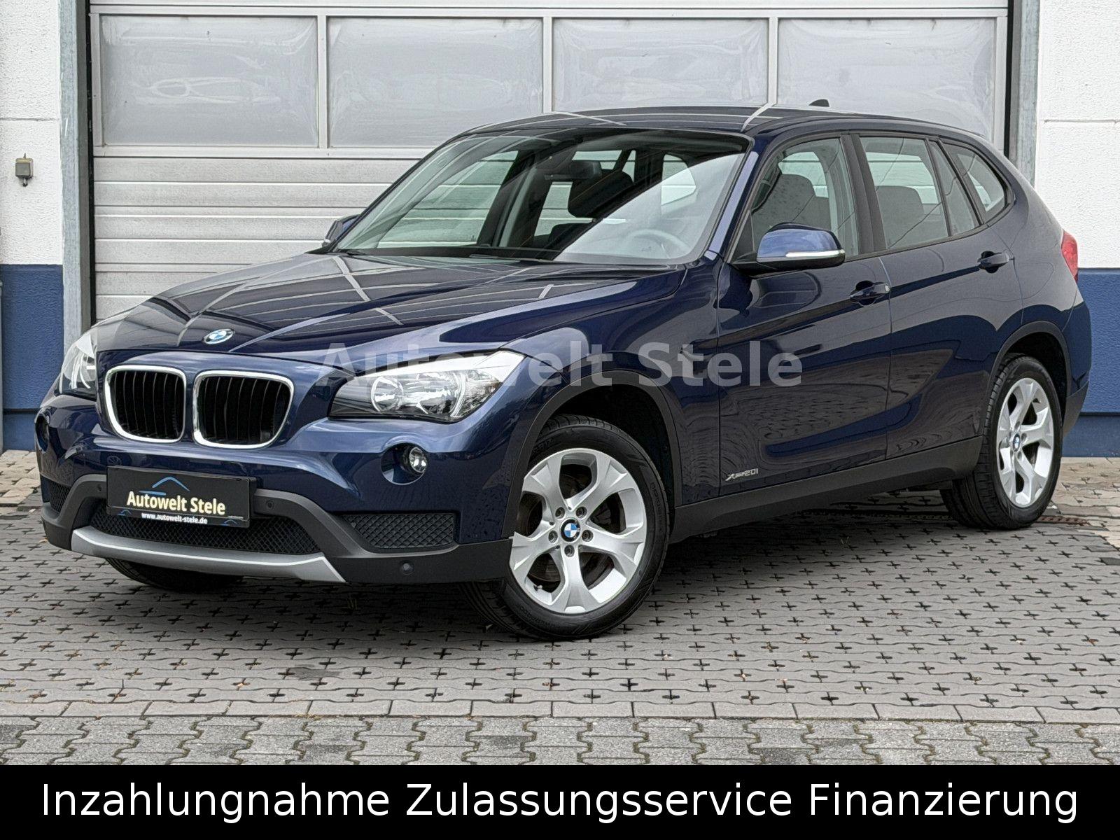 BMW X1 20 i xDrive Navi SHZ PDC