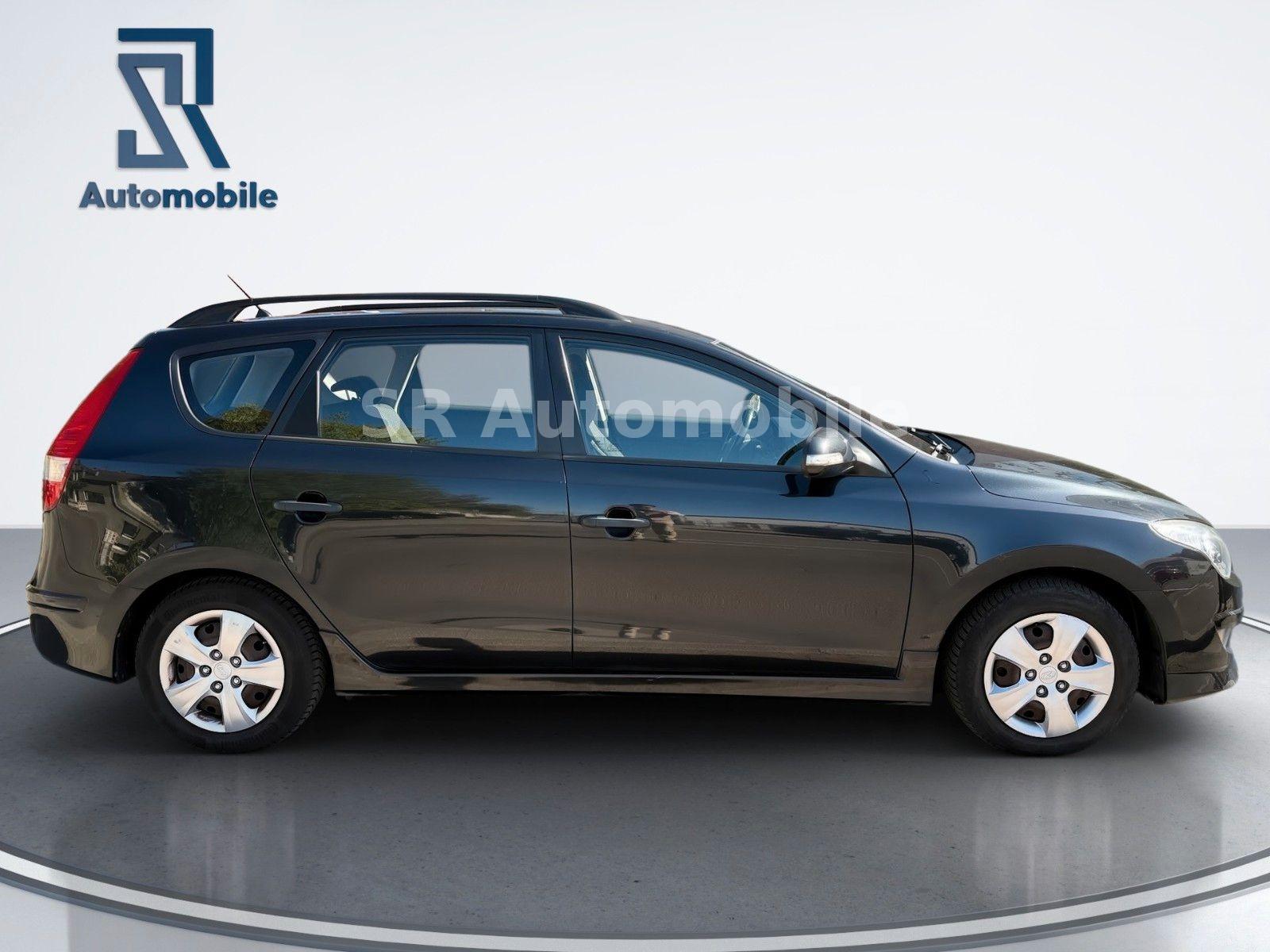 Hyundai i30 2011 — photo 6