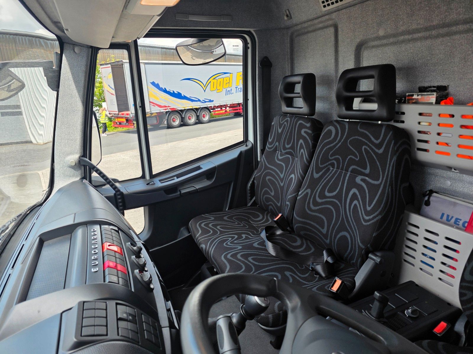 Fahrzeugabbildung Iveco Eurocargo ML75E16 LBW 1.000kg