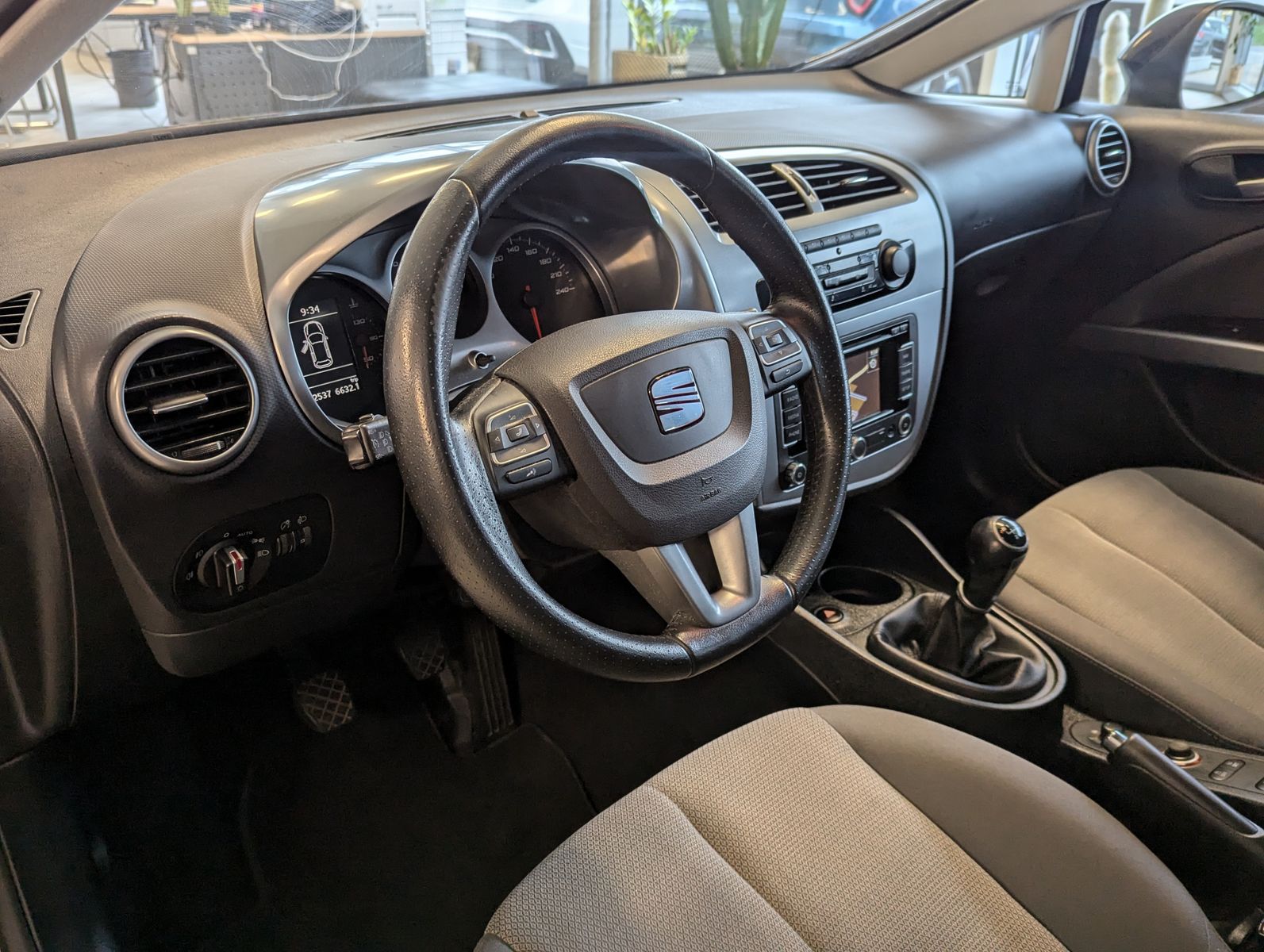 Fahrzeugabbildung SEAT Leon 1.4 TSI Style Klimaauto. Bluetooth SHZ Navi