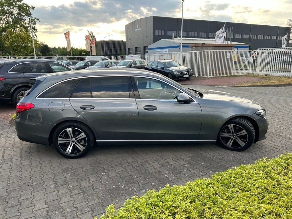 Fahrzeugabbildung Mercedes-Benz C 220 T d 4M AVANTG., Standh., Memory, LED, RFK