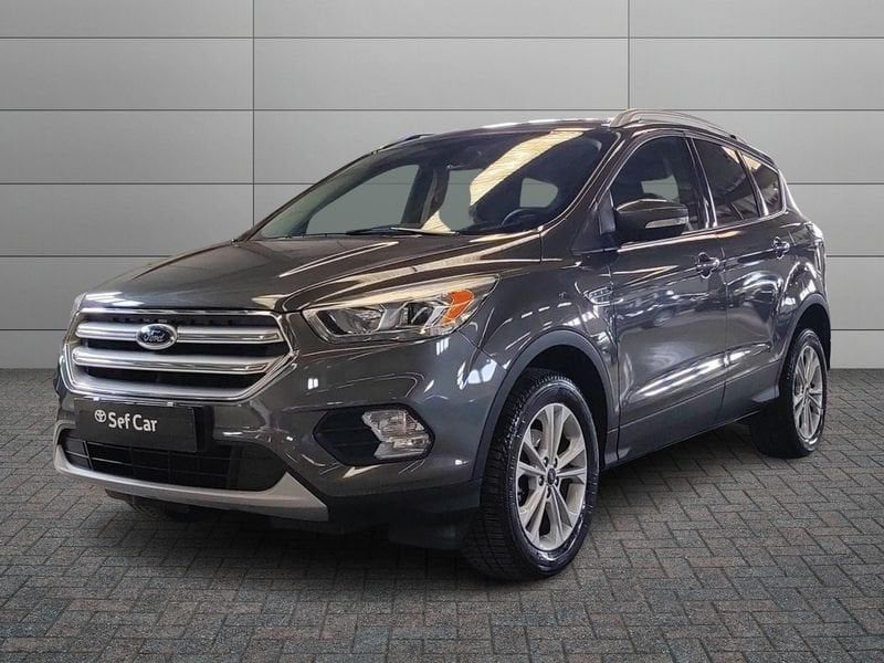 Ford Kuga - 1