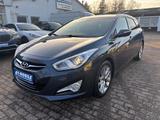 Hyundai i40 CW FIFA WC Ed. Aut. Navi SHZ Kamera - Hyundai i40 aus 2014