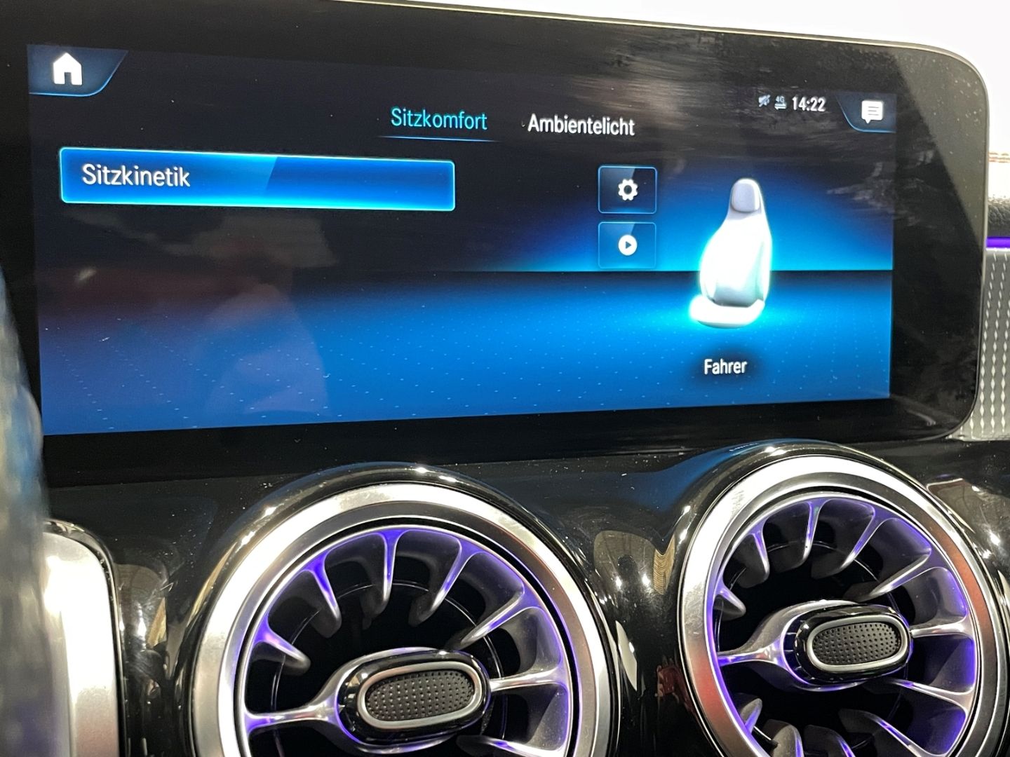Mercedes-Benz EQB 350 4Matic AMG-Line Automatik Leder Navi LED foto 20
