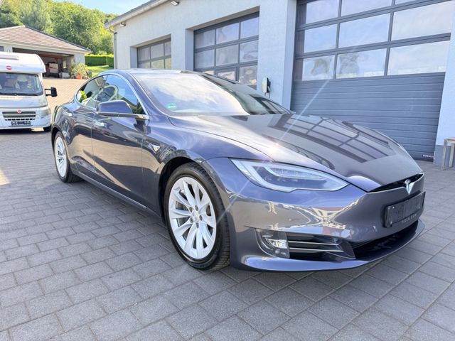 TESLA Model S Dual 100 D | Panorama | 1. Hand