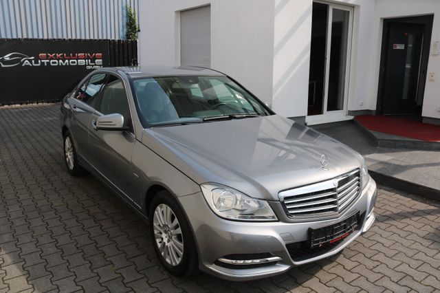 Mercedes-Benz C 180 ELEGANCE Automatik Erst-40.000TKM Navi PDC