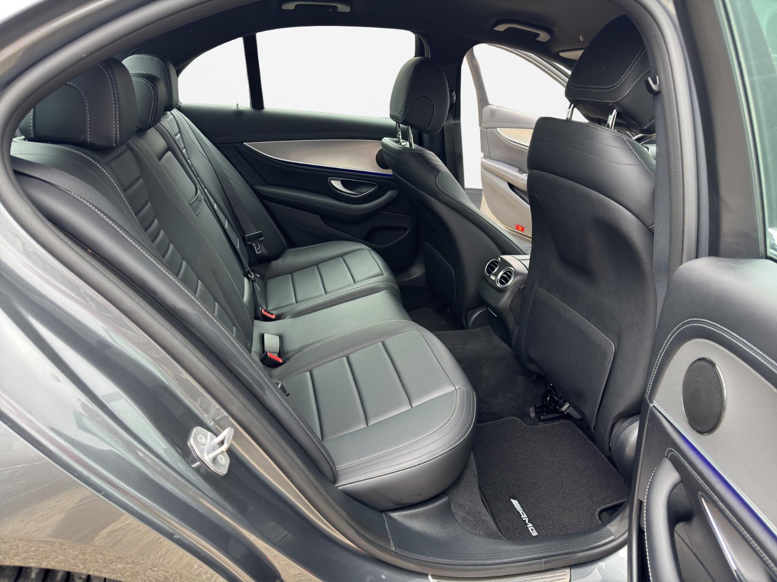 Mercedes-Benz E 300 E Limousine E 300  54628-KM 1-Hand AMG-L
