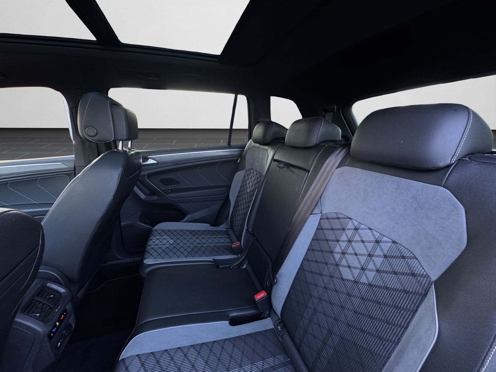 Volkswagen Tiguan Allspace - Bild 15